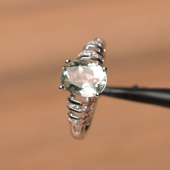 💎 Refine Oval Pure Zircon Romantic Silver Elegant Rings for Women, PD357 - Picture 2 of 5